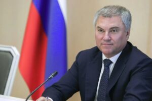 Plán na zabitie Putina? Predseda ruskej Štátnej dumy nalieha na americký Kongres...
