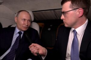 Putin tvrdí, že európski politici budú „vrtieť chvostom“ po tom, čo Trump „uvedi...
