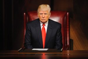 Trump odvoláva bezpečnostné previerky od Hillary Clintonovej, Kamaly Harrisovej ...