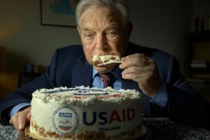 Spolupráca Soros-USAID zahŕňala financovanie kontroverznej príručky o tom, ako d...