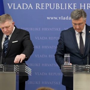 Tlačová konferencia predsedu vlády SR Roberta Fica a predsedu vlády Chorvátska A...