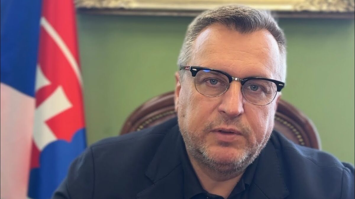 SNS protestuje, žiada vysvetlenie od Blanára, prečo podporil ďalší balík protiruských sankcií❗️
