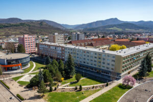 Mesto Žiar nad Hronom: Ako je to s prenájmom a budovaním parkovacích miest? Žiad...