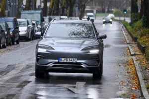 V Berlíne súd schválil konanie referenda o zákaze automobilov