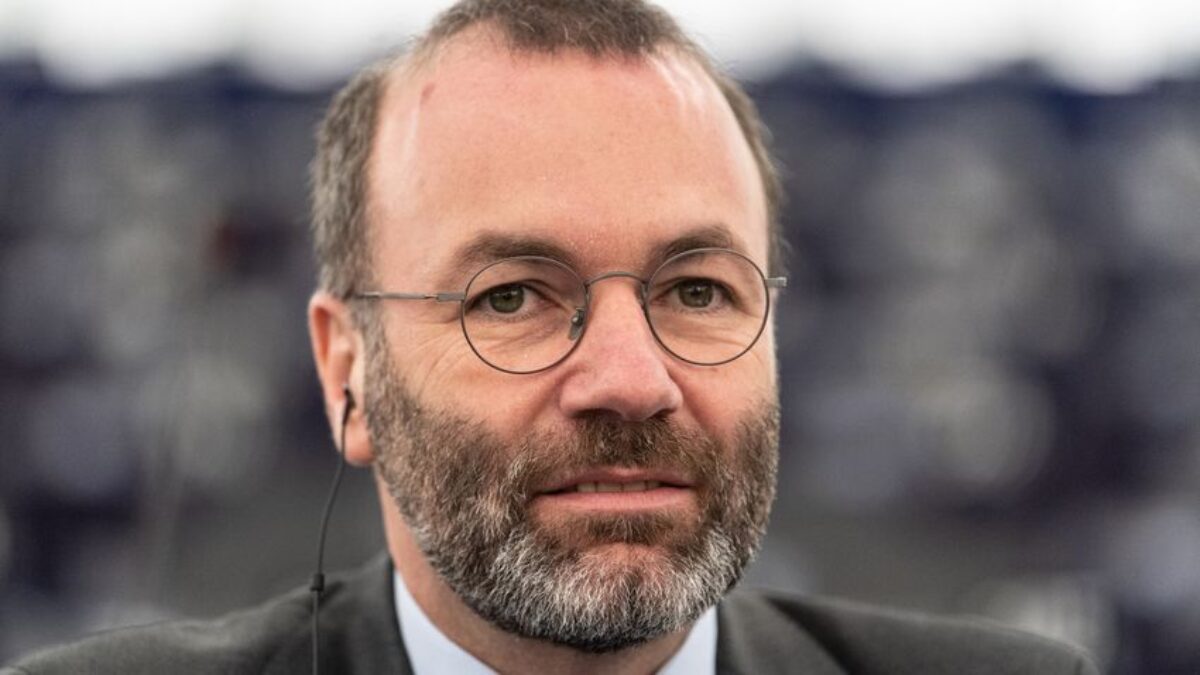 Moc mimovládnych organizácií pod drobnohľadom: Koniec tieňovej vlády v bruselskom rúchu
