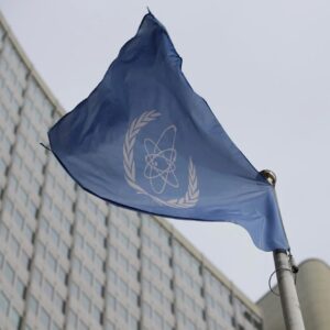 Irán pozastaví všetky monitorovacie činnosti Medzinárodnej agentúry pre atómovú ...