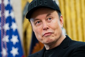 Tržby a zisk na akciu spoločnosti Tesla nenaplnili očakávania Wall Street v druh...