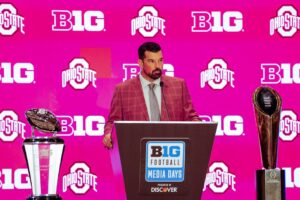 Futbalový tím Ohio State: Ryan Day očakáva „ostrú“ súťaž o post rozo...