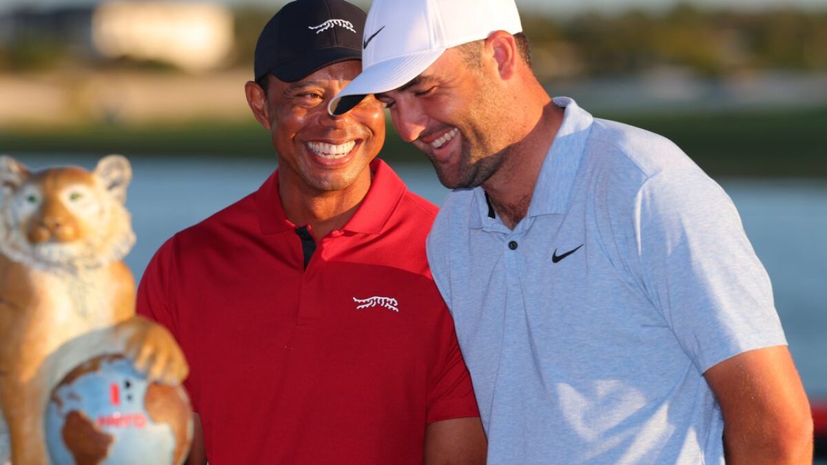 Štatistika Scottieho Schefflera a Tigera Woodsa na turnaji Open Championship je šialená.