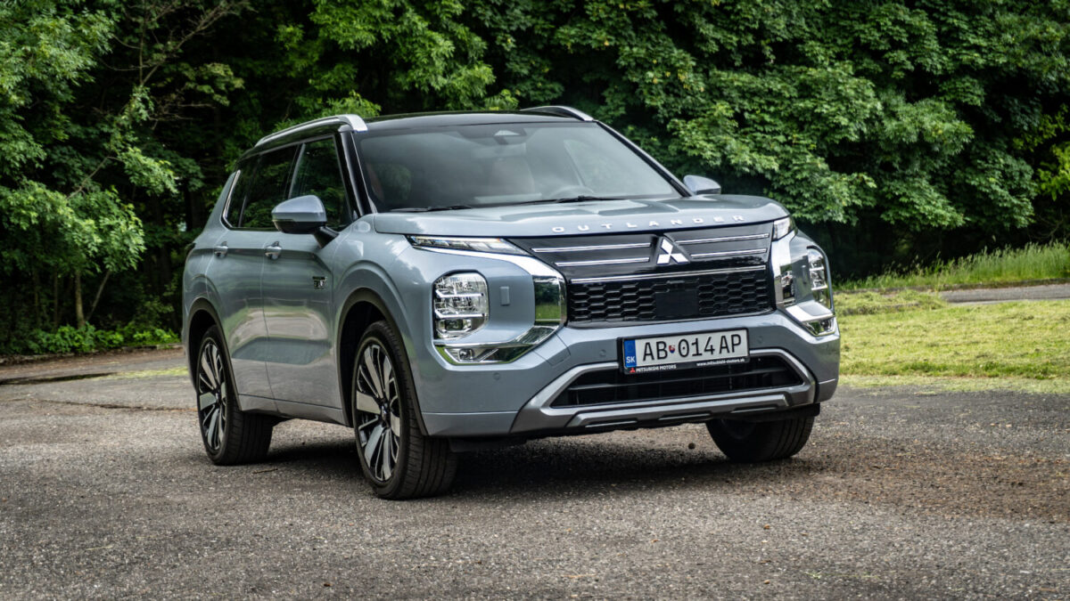 Outlander PHEV