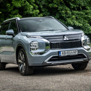 Outlander PHEV