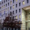 Bývalé sídlo Deutsche Industriebank v Düsseldorfe zaznamenáva výrazný pokles dop...