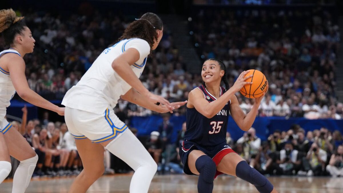 WNBA Draft 2026: Najlepšie miesta pre hviezdy NCAA Lauren Bettsovú, Azzi Fuddovú a Oliviu Milesovú