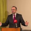 Štátny tajomník R. Chovanec na tlačovej besede projektu „Za Tatry a za Dun...