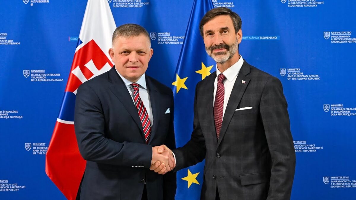580 dní suverénnej slovenskej diplomacie