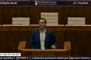 Július Jakab k zdaneniu paušálnych náhrad politikov