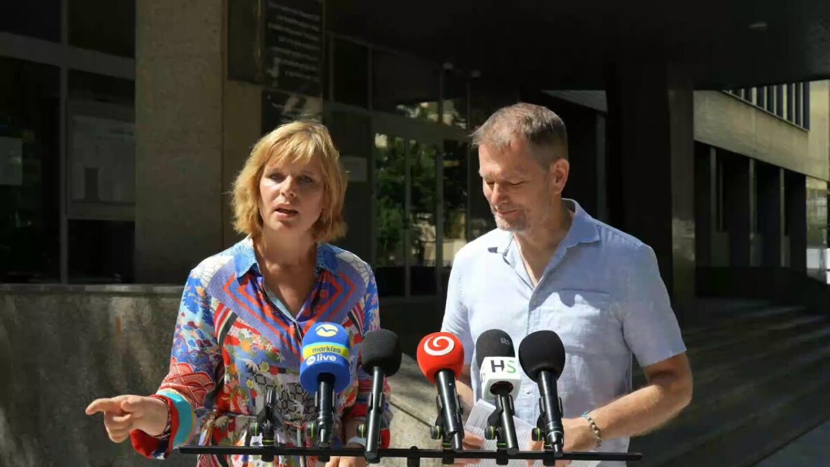 NAŽIVO: Ako diletant Takáč nenávratne pripravil farmárov o 216 miliónov eur.