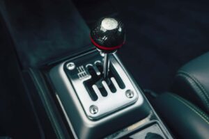 Ferrari manuálnej prevodovke: Kúpte si ojazdené.