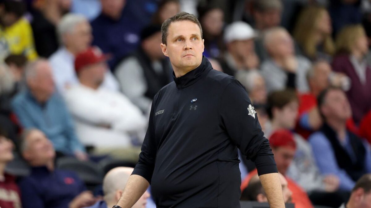 Školská basketbalová liga: 5 hlavných trénerov, ktorí môžu uspieť v prvom pôsobení v sezóne 2025-26.