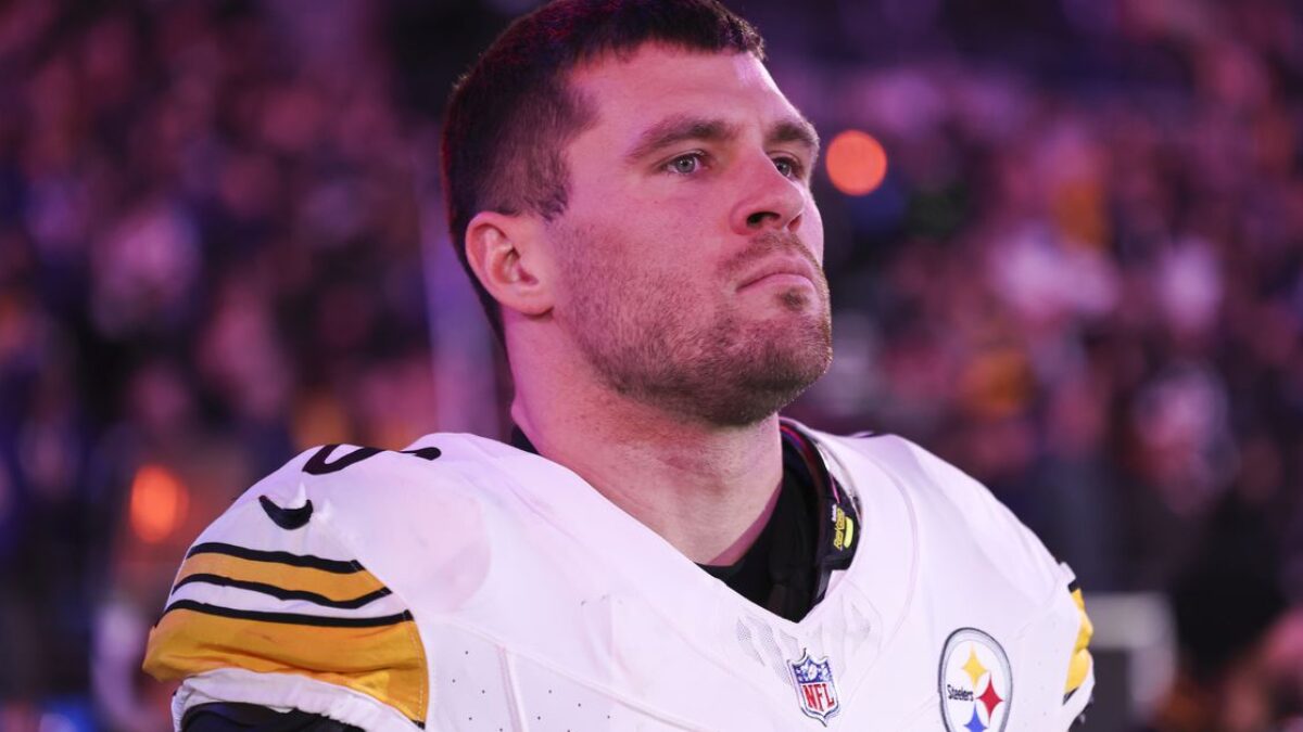T.J. Watt a Steelers sa správajú ako úplní idioti.