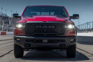 Hemi V-8 Ram 1500 je výbušne populárny.