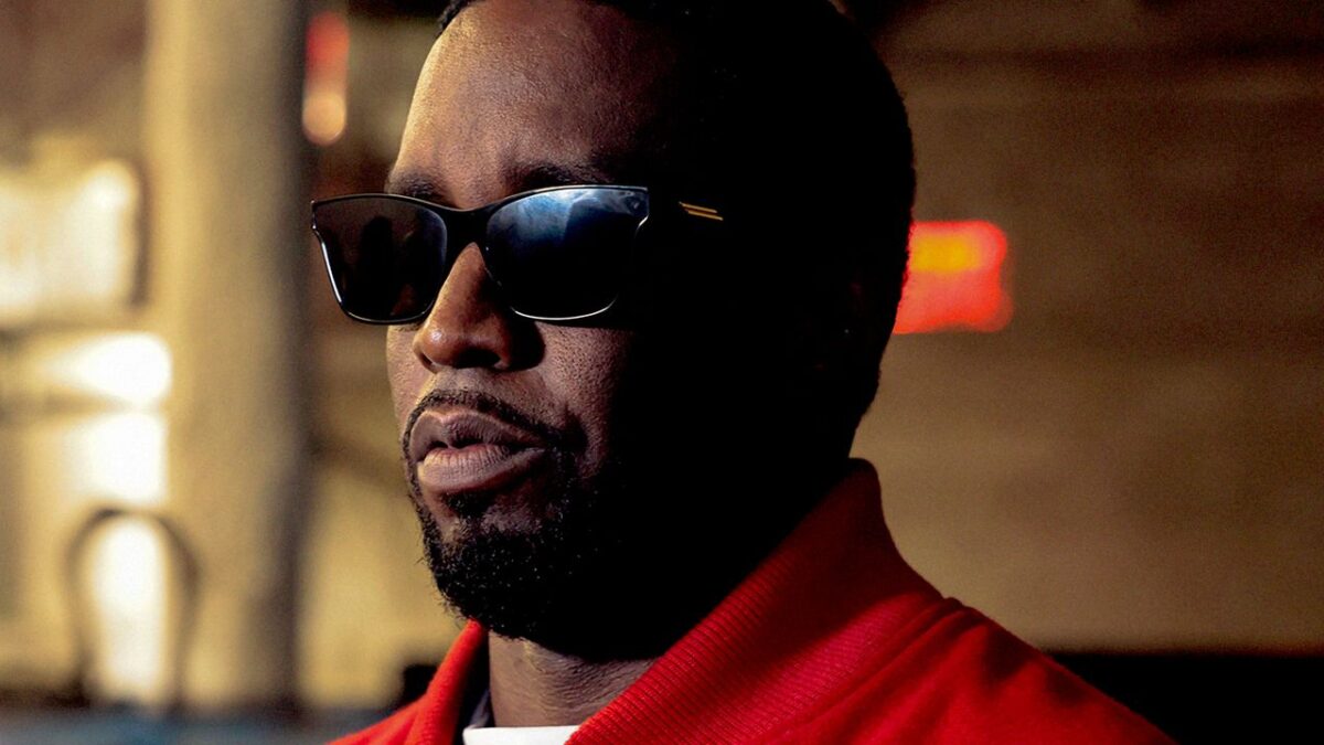 Sean „Diddy“ Combs uznaný za nevinného z obvinenia z vydierania a obchodu so ženami.
