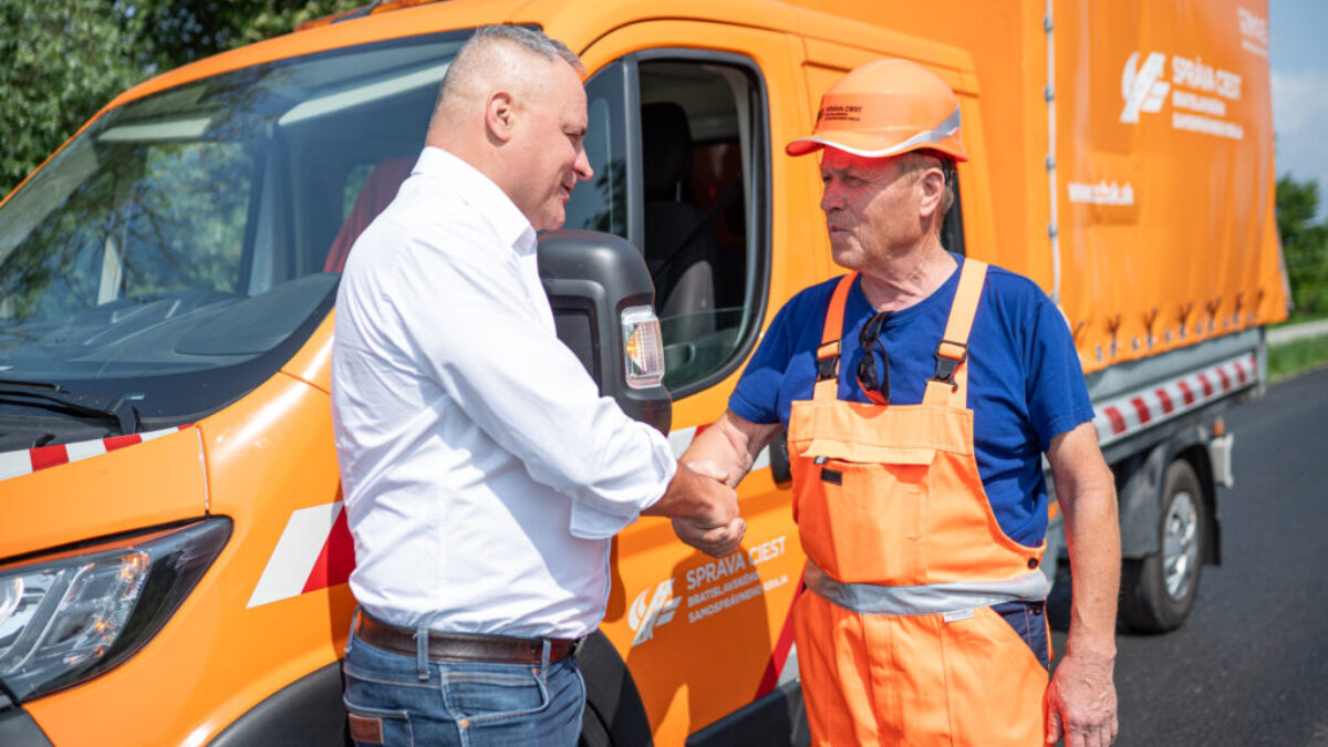 BSK: Župná cestárska spoločnosť prekročila hranicu 200 km opravených ciest za štyri roky