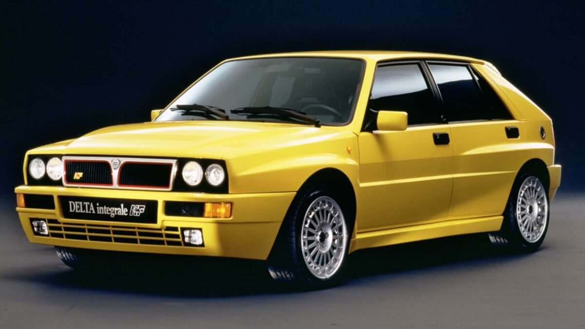Lancia obnovuje Delta HF Integrale.