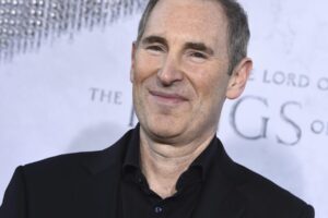 Generálny riaditeľ Amazonu Andy Jassy: AI znamená menej pracovných miest a my sm...