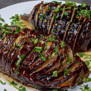 Vyskúšajte tento jednoduchý a lahodný recept z baklažánov!