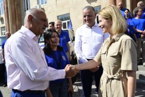 EÚ začína s Arménskom konzultácie o obrane. Cieľom je prehĺbenie spolupráce.