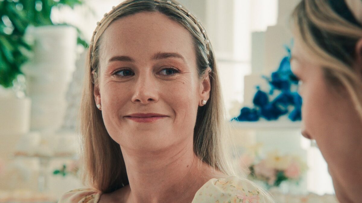 Brie Larson konečne môže hovoriť o svojej supertajnej úlohe v The Bear.