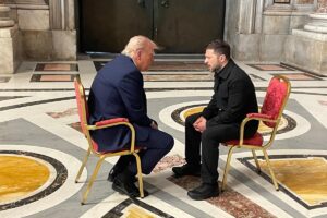 Zelenského sa pridali hlavy EÚ a NATO na Trumpov summit vo Washingtone.