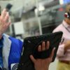Akciový trh dnes: Dow futures klesajú uprostred obáv z recesie.