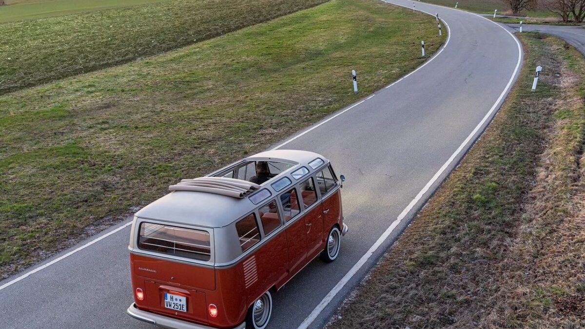 Značka a typ auta: Škoda 110 R