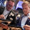 S&P 500 má najdlhšiu sériu strát za viac ako mesiac, Wall Street zakopáva o...