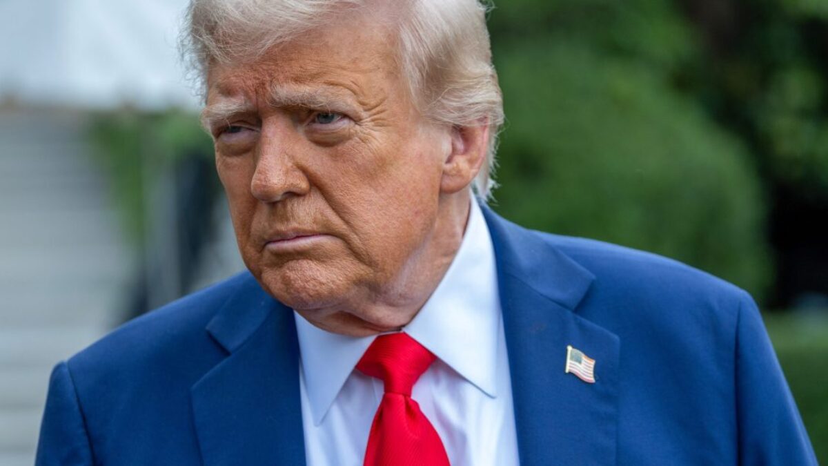 Trumpov vízový poplatok 100 000 dolárov mieri na indický príbeh úspechu za 280 miliárd dolárov.