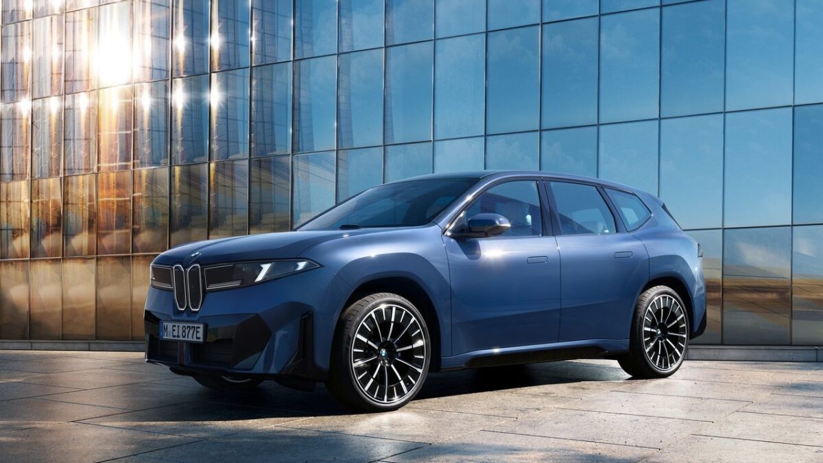 BMW iX3