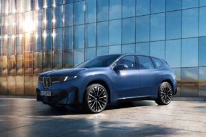 BMW iX3