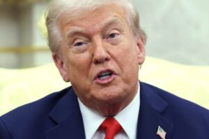 Stratég spoločnosti JPMorgan David Kelly varuje, že Amerika sa „pomaličky ...