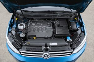 Ak EÚ ponechá zákaz spaľovacích motorov od roku 2035, automobilový priemysel môž...