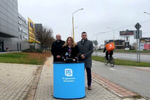 Vláda ohrozuje projekt, na ktorý dostala peniaze z EÚ | Tlačová konferencia PS, ...