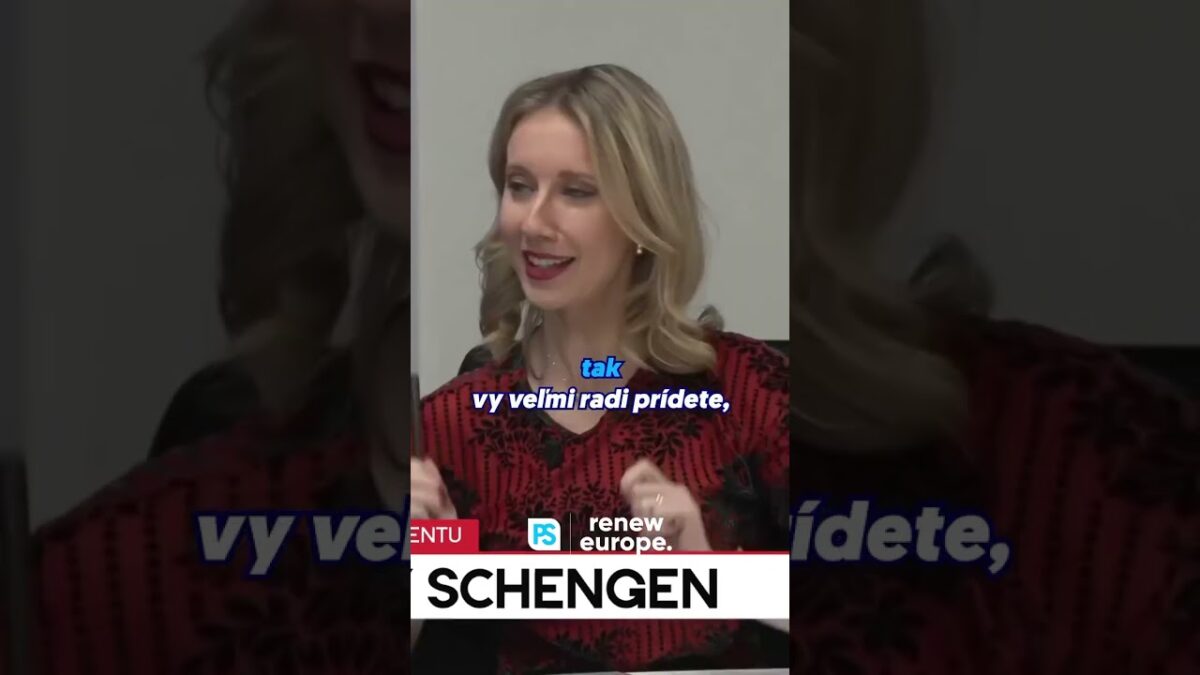 Smerácki europoslanci sú len marketingovými postavičkami Roberta Fica | Lucia YAR