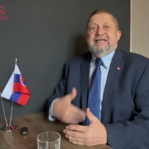 Štefan Harabin: Darmožráči za pomoci Fica hýria a prejedajú peniaze najchudobnej...