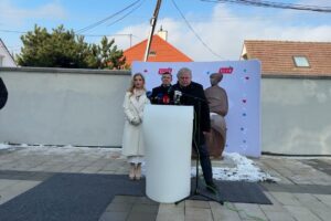 Tlačová konferencia: Fakty namiesto klamstiev – nákup autobusu pre SĽUK