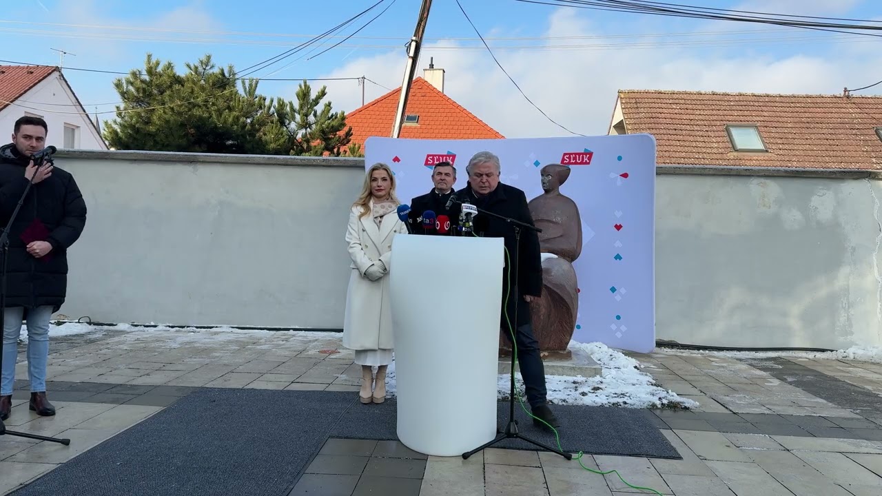 Tlačová konferencia: Fakty namiesto klamstiev – nákup autobusu pre SĽUK