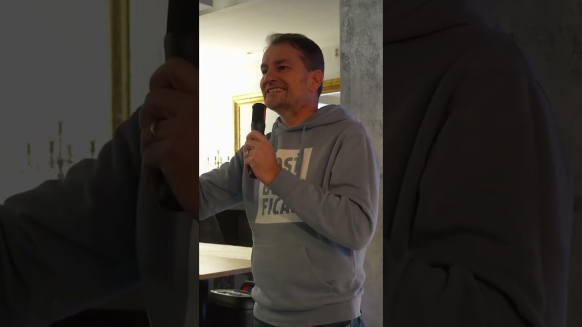 GELNICA 🤍💙❤️ … z debát po Slovensku…