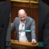 💥Gábor Grendel koaličným poslancom priamo do očí!👊