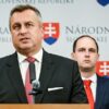 Po vzore Poľska chce SNS zmeniť zákon, parlament by mohol odňať štátne vyznamena...