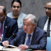 Guterres varoval pred návratom k „plnoformátovej vojne“ na Blízkom východe